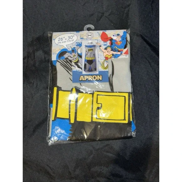 DC Comics Originals Batman 100% Cotton Apron 26" x 30" One Size Fits All New - Picture 1 of 4